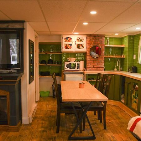 Gite Grand Moment Bed & Breakfast Cabano Exterior photo