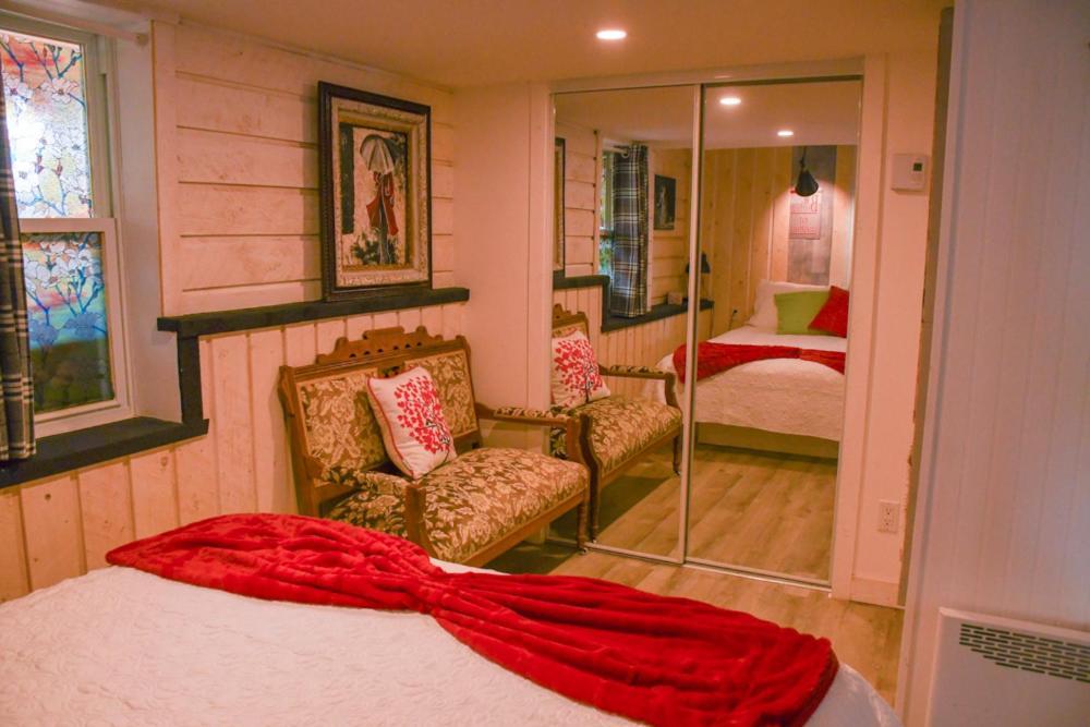 Gite Grand Moment Bed & Breakfast Cabano Exterior photo